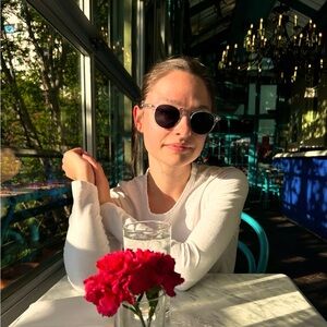 Meet your Posher, Kayak